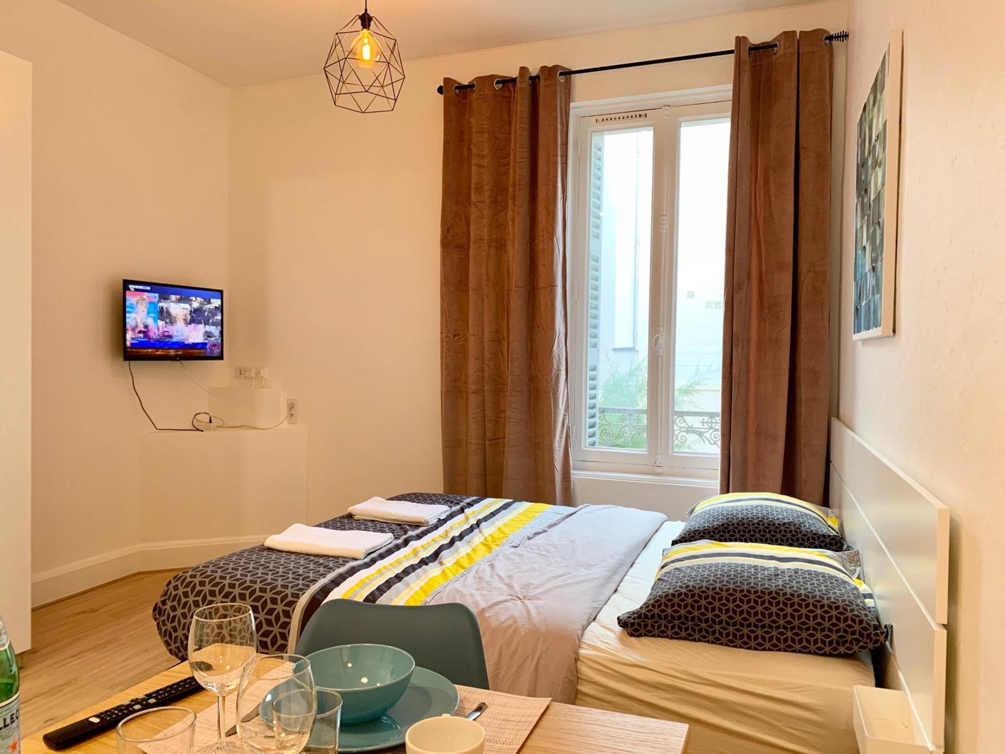 Apartment Appart'village Le Vieux Centre T1,t2,t3 - Parking - Thermes *