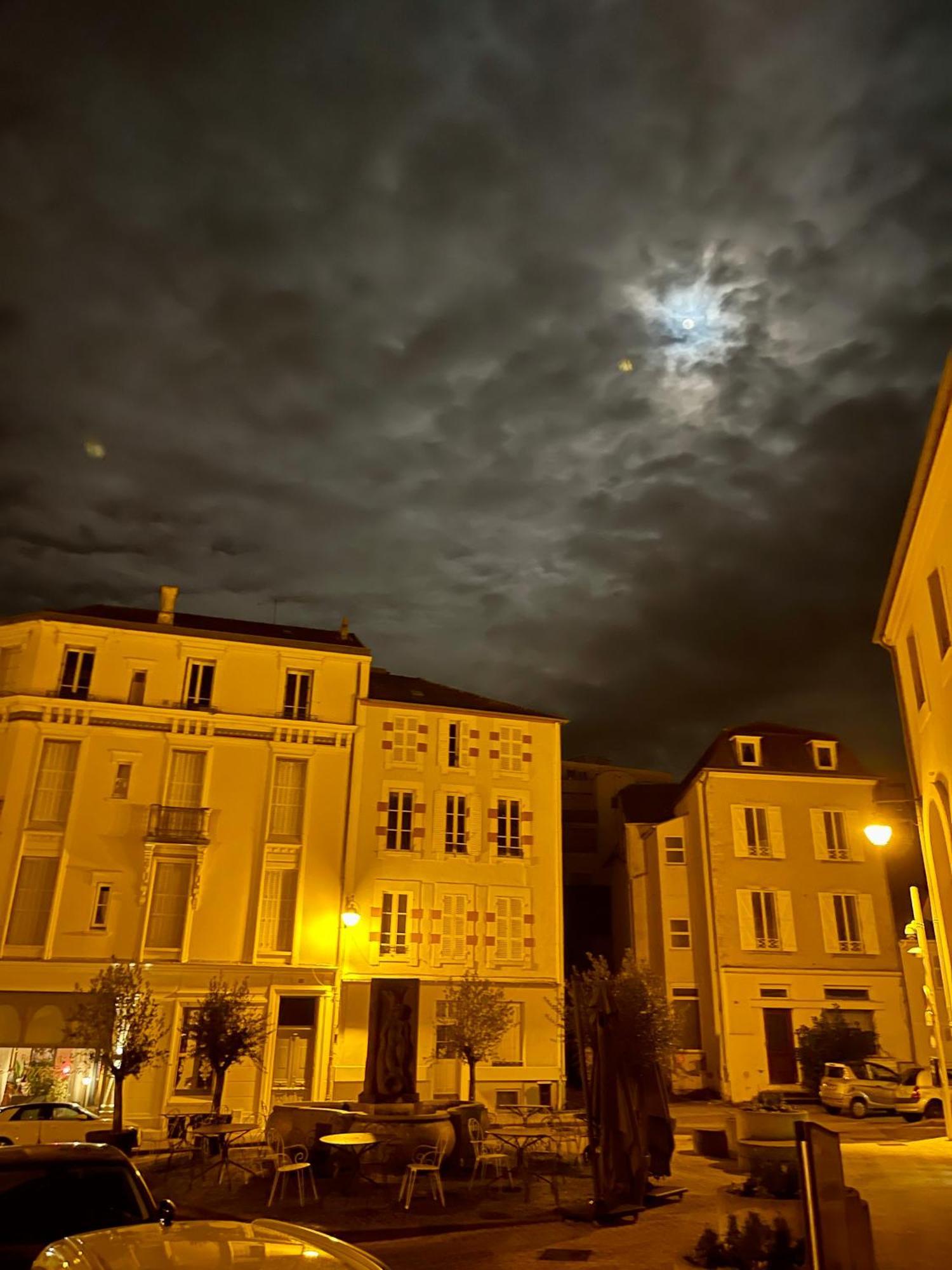 Appart'village Le Vieux Centre T1,t2,t3 - Parking - Thermes