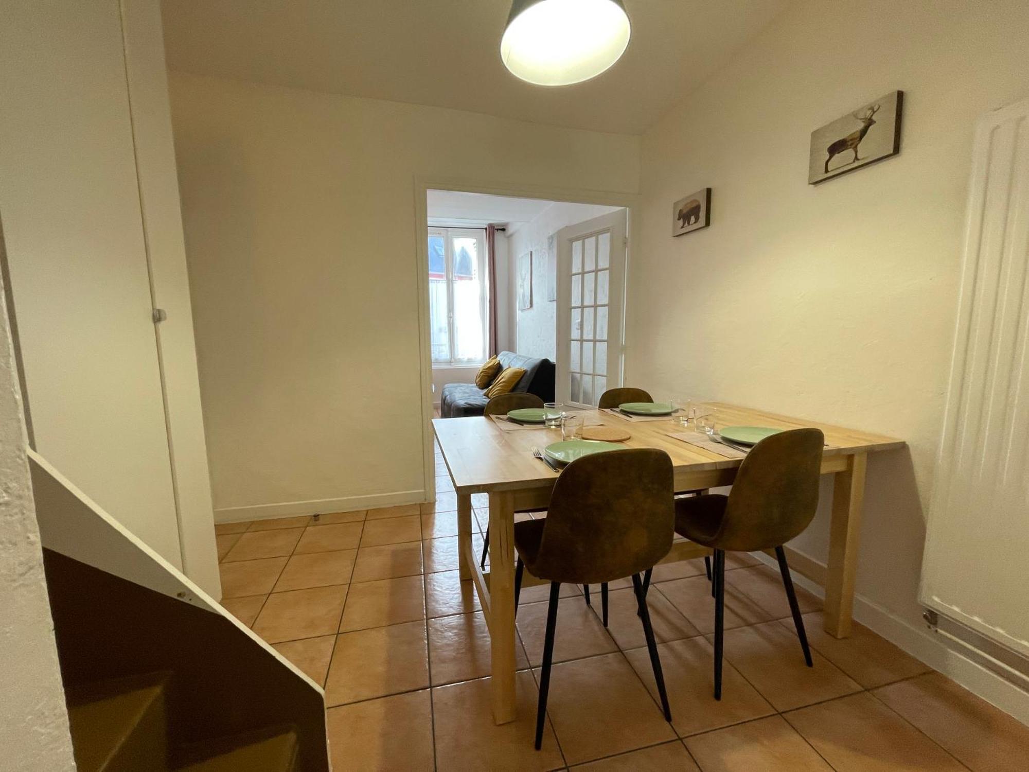 Appart'village Le Vieux Centre T1,t2,t3 - Parking - Thermes Apartment *